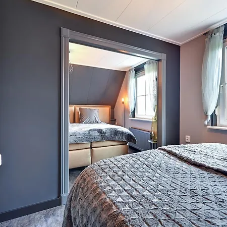 Tasteful In With Garden, Cleaning Included Villa *