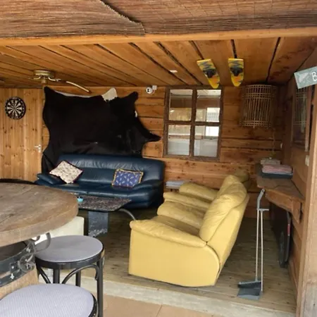 Tasteful In With Garden, Cleaning Included * Didam