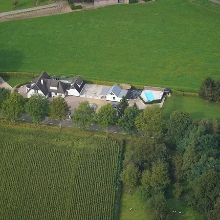 Tasteful In With Garden, Cleaning Included * Didam